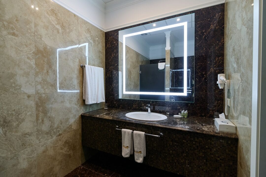 Номер Standard Готель Misto Харків